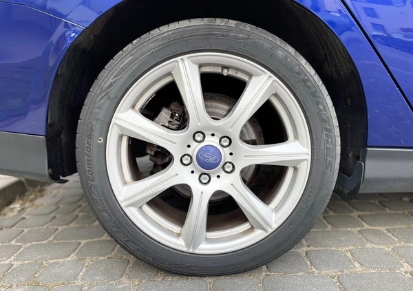 Ford Focus cena 39900 przebieg: 157000, rok produkcji 2016 z Gdańsk małe 154